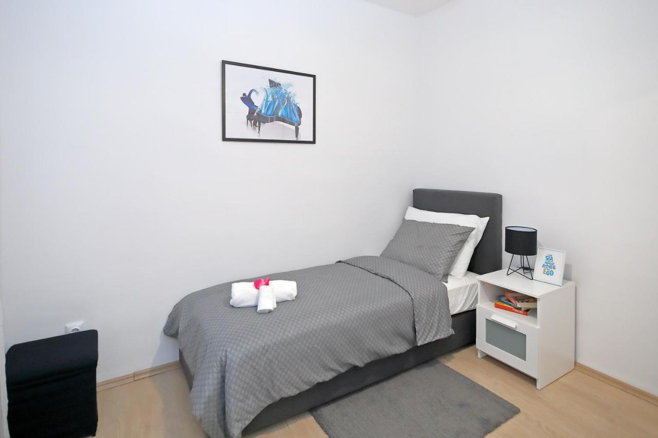 Studio Apartments Kalma Дубровник Екстериор снимка